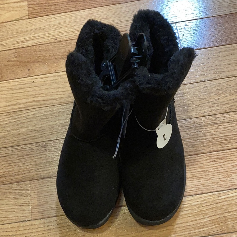 Kmart Girls Boots Size 2  NWT